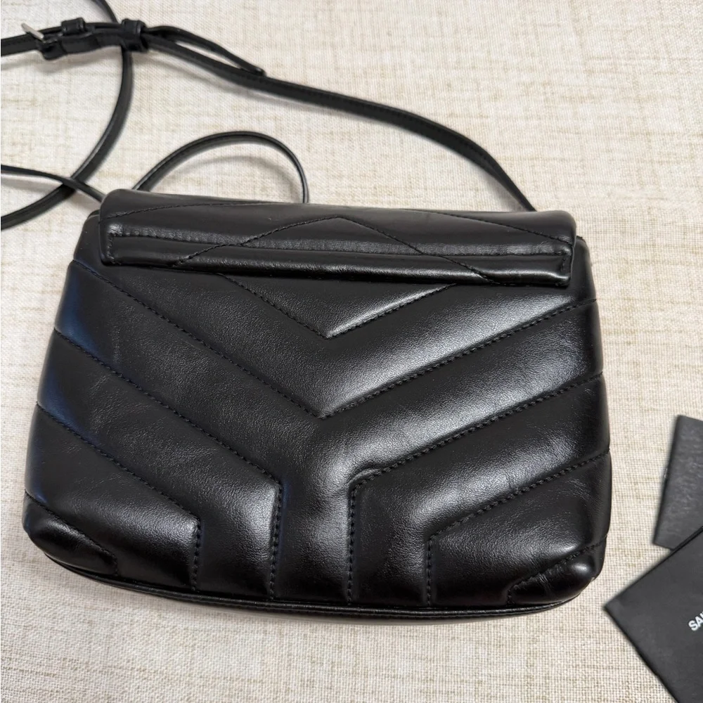 SAINT LAURENT Toy Loulou Calfskin Y Quilted Monogram Crossbody Bag - Picture 14 of 16